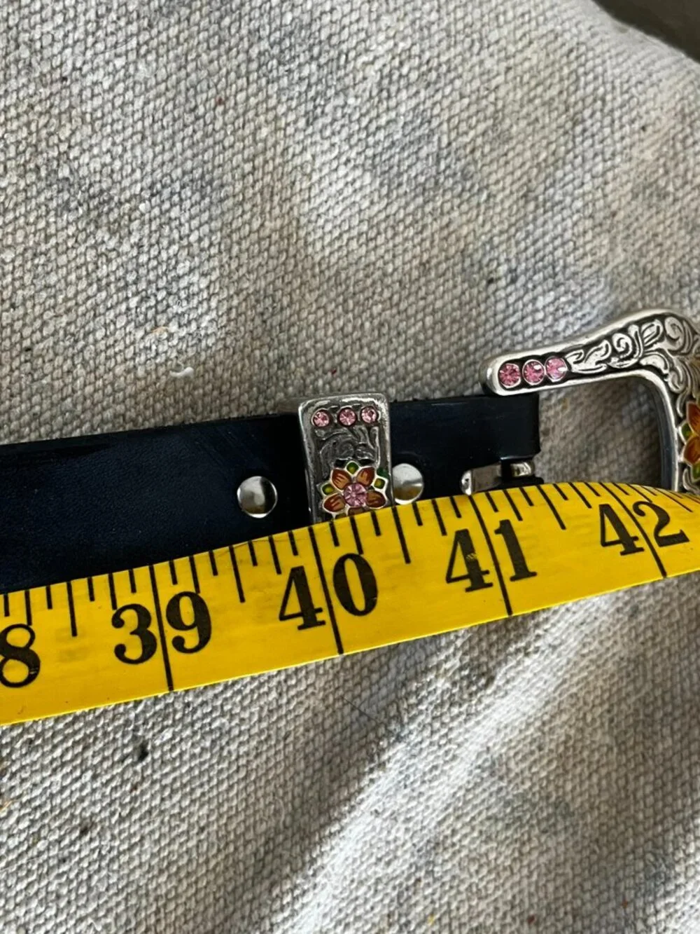 TLF Woman Beautiful Blindly Floral Rhinestone/Silver Tone Leather Western Belt